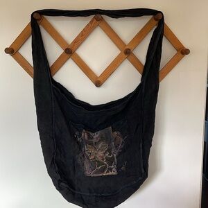 Tote Large-hand painted Linen